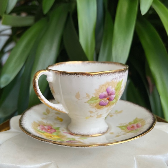 Vintage Royal Standard Charmaine Teacup + Saucer Set Bone China Made in England - Picture 6 of 15